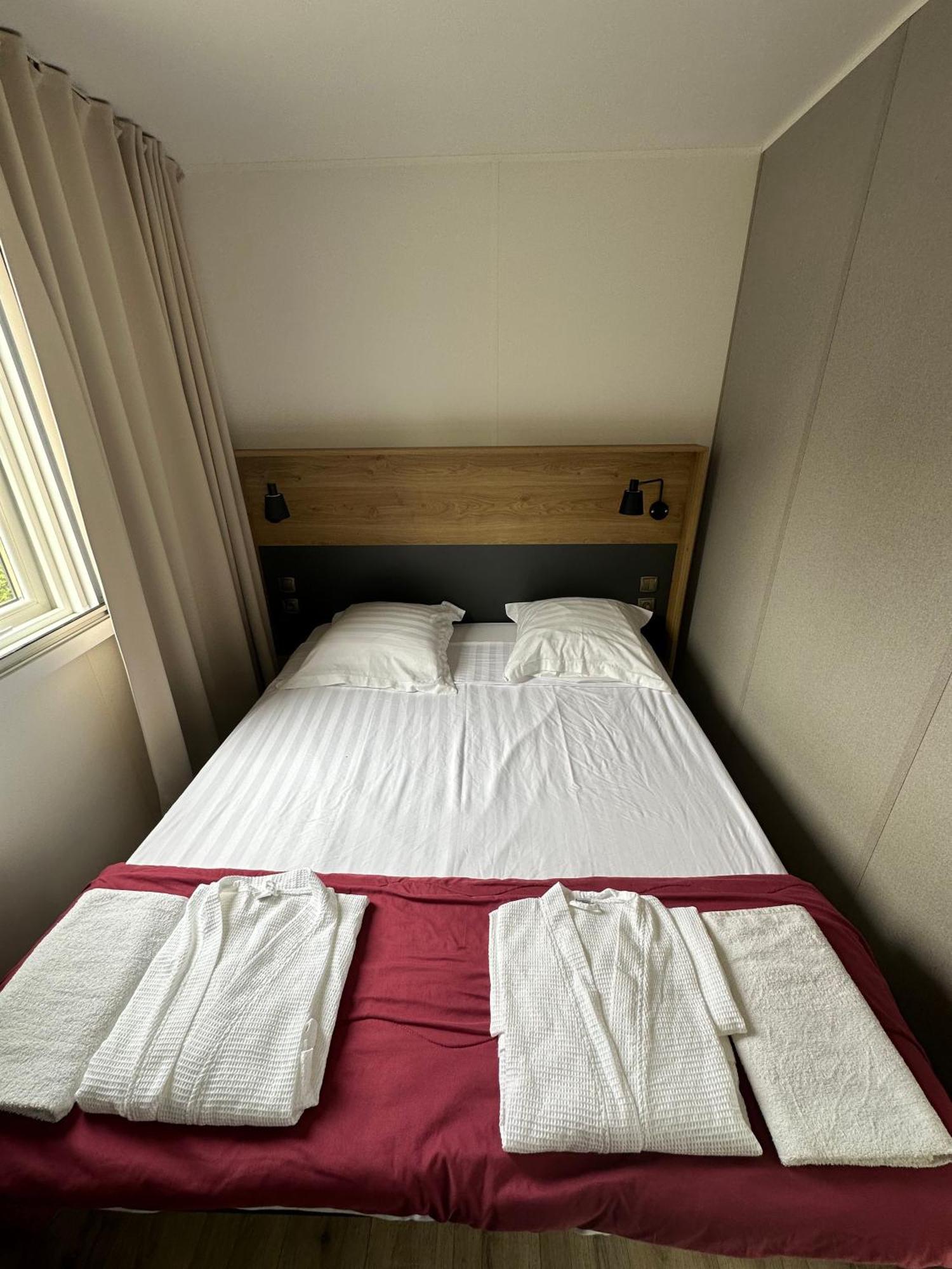Camping Du Chateau Vert Hondainville Экстерьер фото